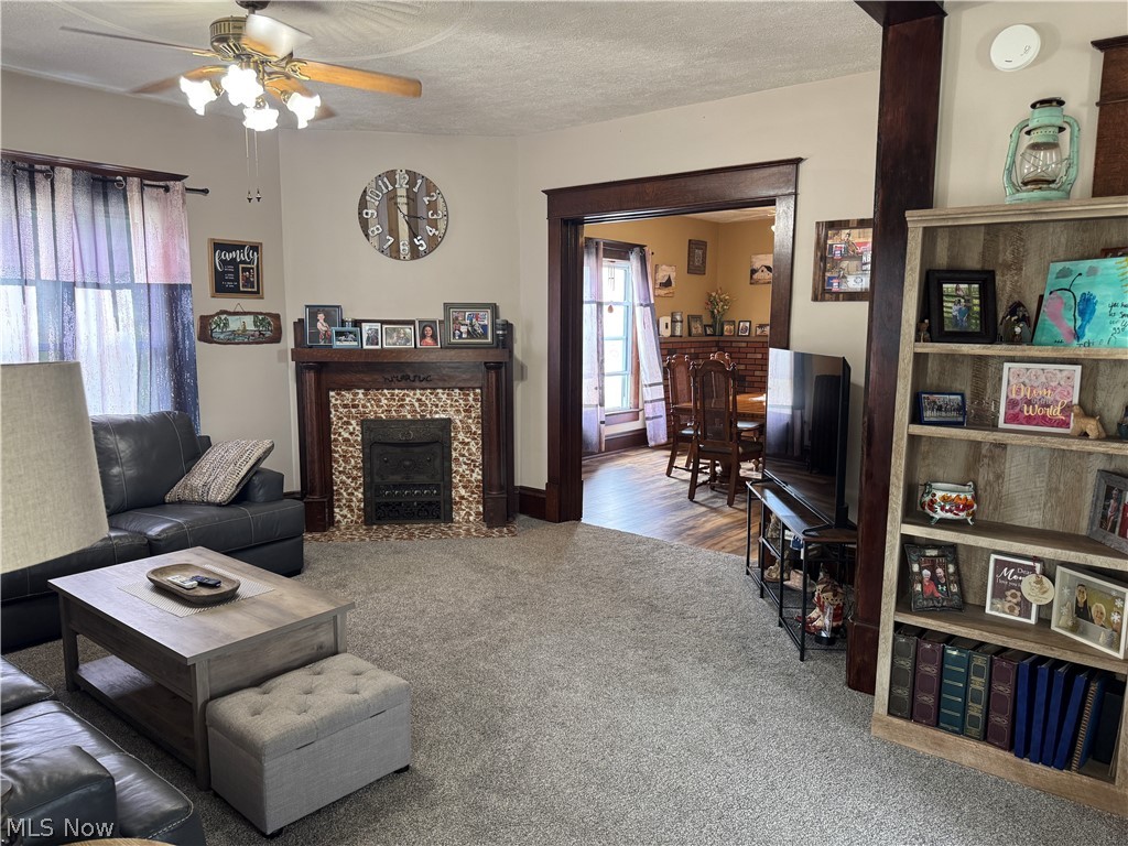 303 S Market Street Loudonville OH 44842