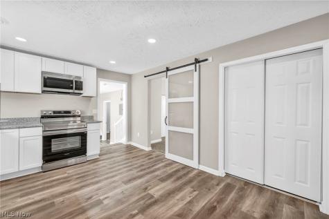 3642 Albany Avenue Lorain OH 44055