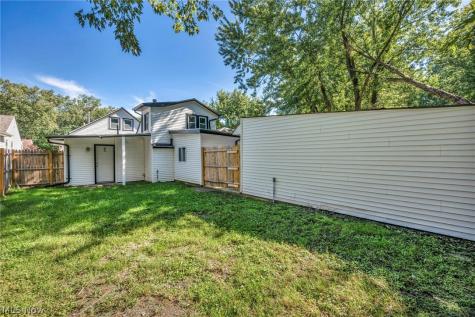 3642 Albany Avenue Lorain OH 44055