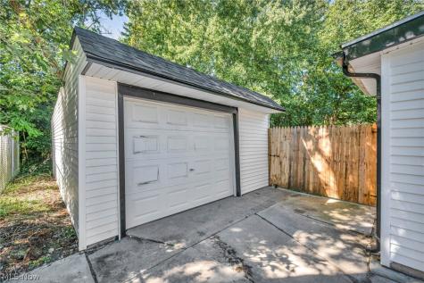 3642 Albany Avenue Lorain OH 44055