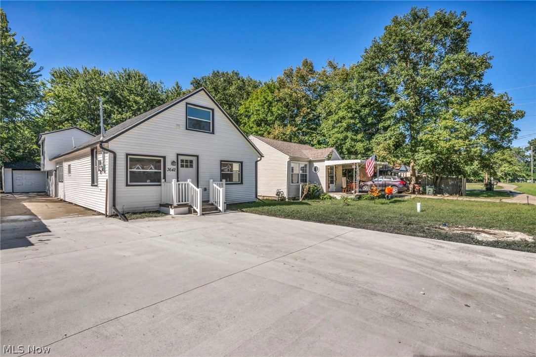 3642 Albany Avenue Lorain OH 44055
