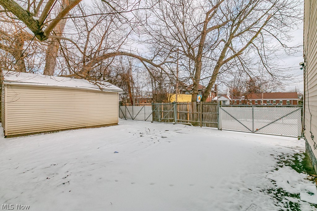 10401 Olivet Avenue Cleveland OH 44108