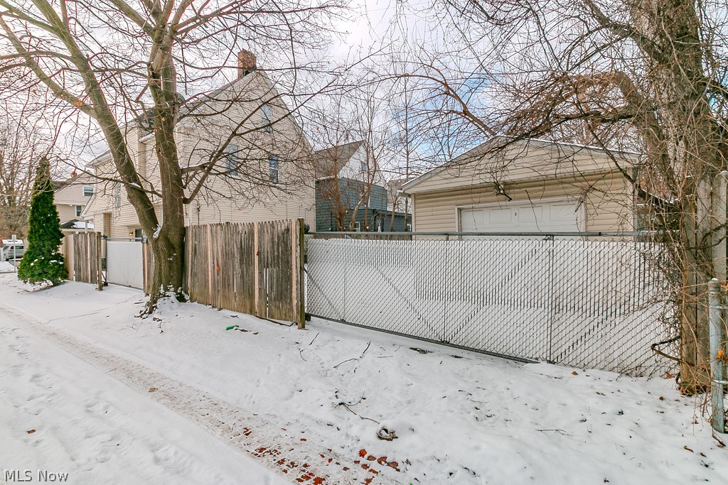 10401 Olivet Avenue Cleveland OH 44108