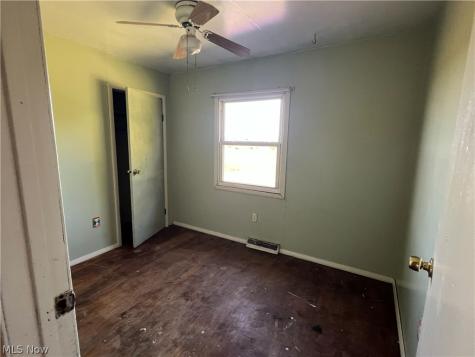 1081 Creek Road Pierpont OH 44082
