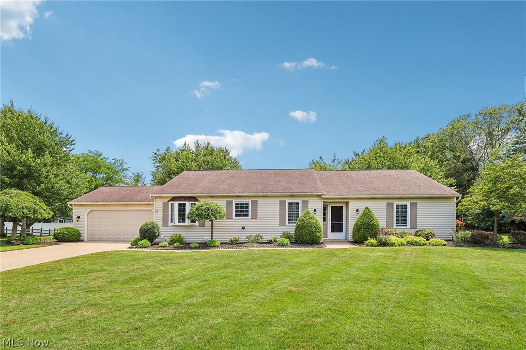 32179 Cambridge Circle Avon Lake OH 44012