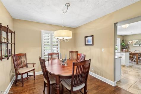 32179 Cambridge Circle Avon Lake OH 44012