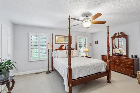 32179 Cambridge Circle Avon Lake OH 44012
