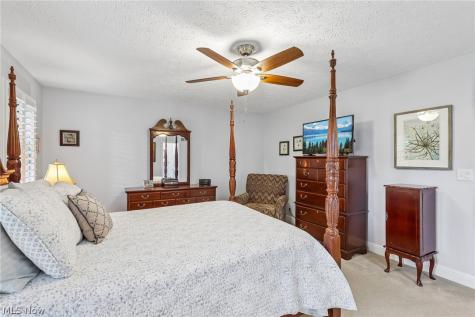 32179 Cambridge Circle Avon Lake OH 44012