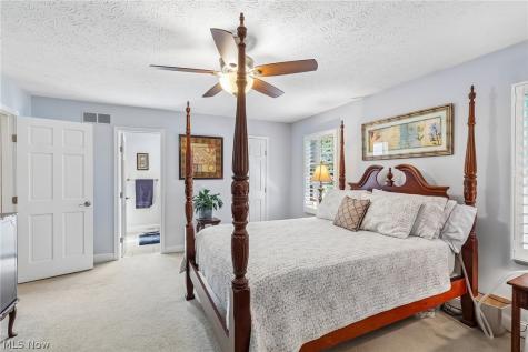 32179 Cambridge Circle Avon Lake OH 44012