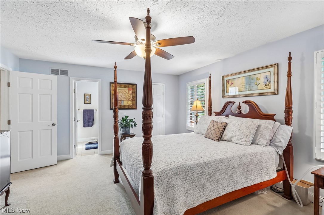 32179 Cambridge Circle Avon Lake OH 44012