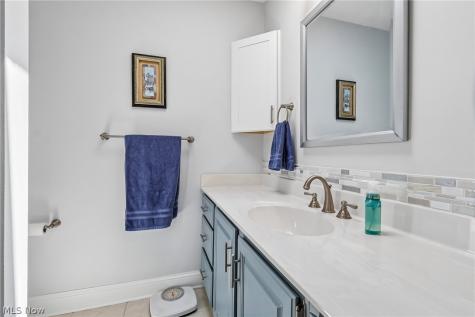 32179 Cambridge Circle Avon Lake OH 44012