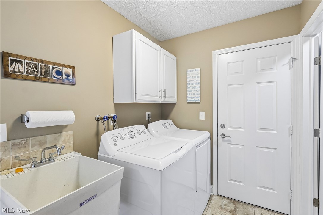 32179 Cambridge Circle Avon Lake OH 44012