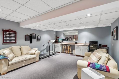 32179 Cambridge Circle Avon Lake OH 44012