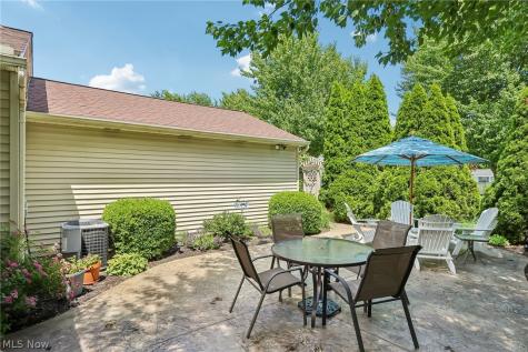 32179 Cambridge Circle Avon Lake OH 44012