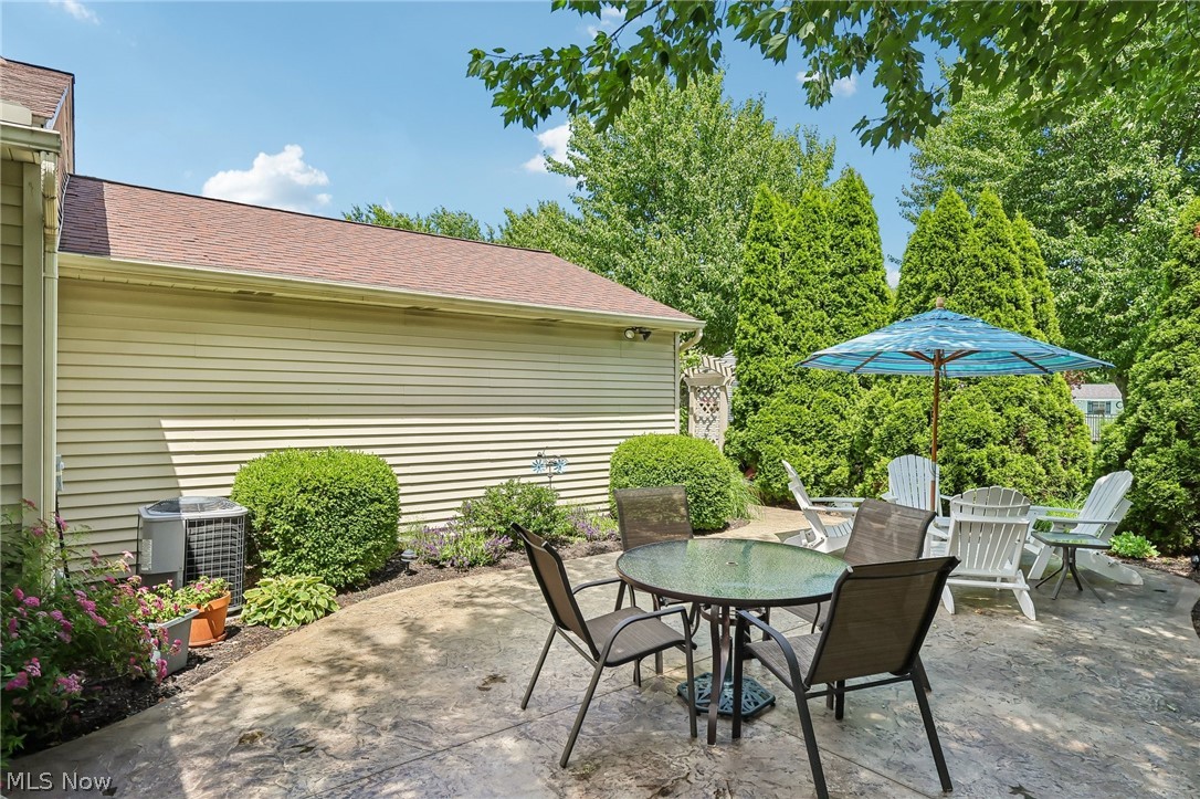 32179 Cambridge Circle Avon Lake OH 44012