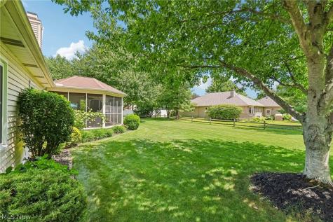 32179 Cambridge Circle Avon Lake OH 44012