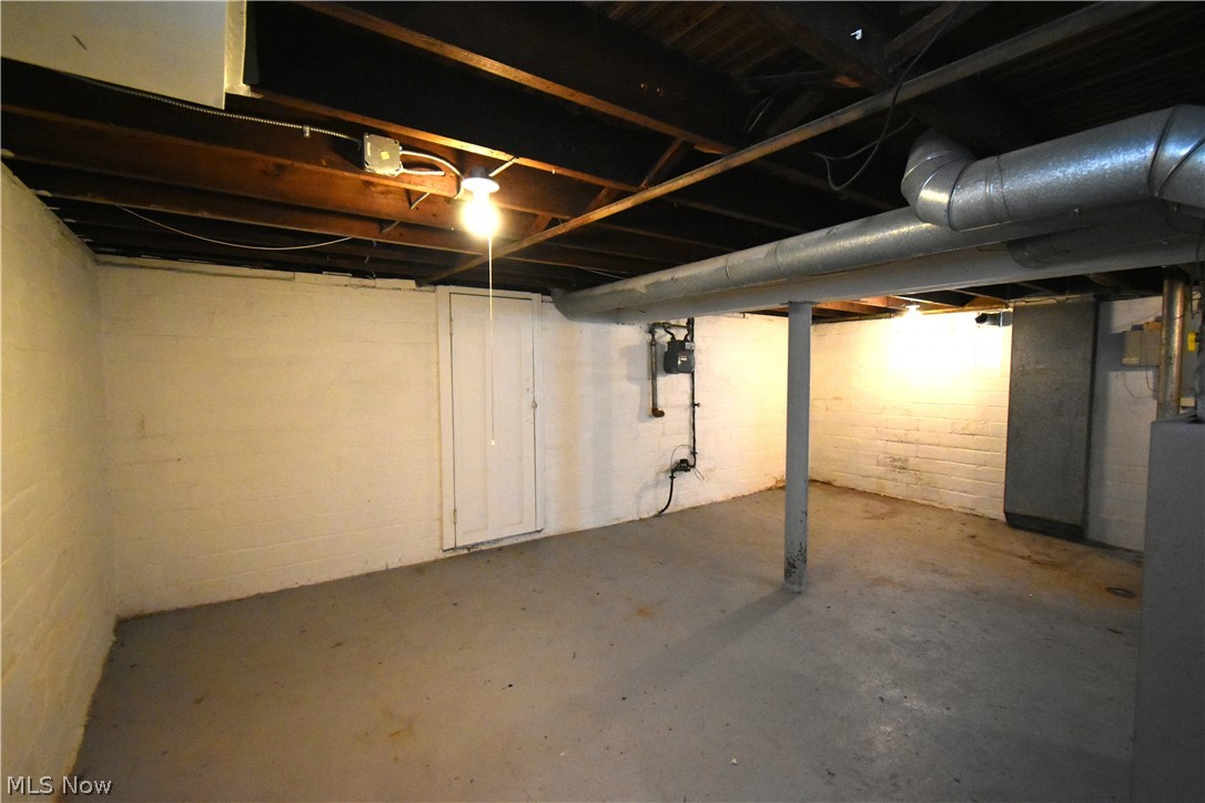 3885 W 135th Street Cleveland OH 44111