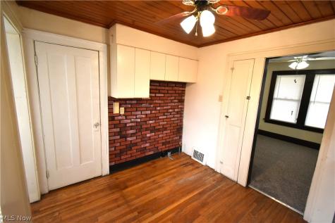 3885 W 135th Street Cleveland OH 44111
