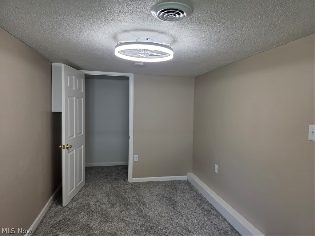 446 N Middle Street Columbiana OH 44408