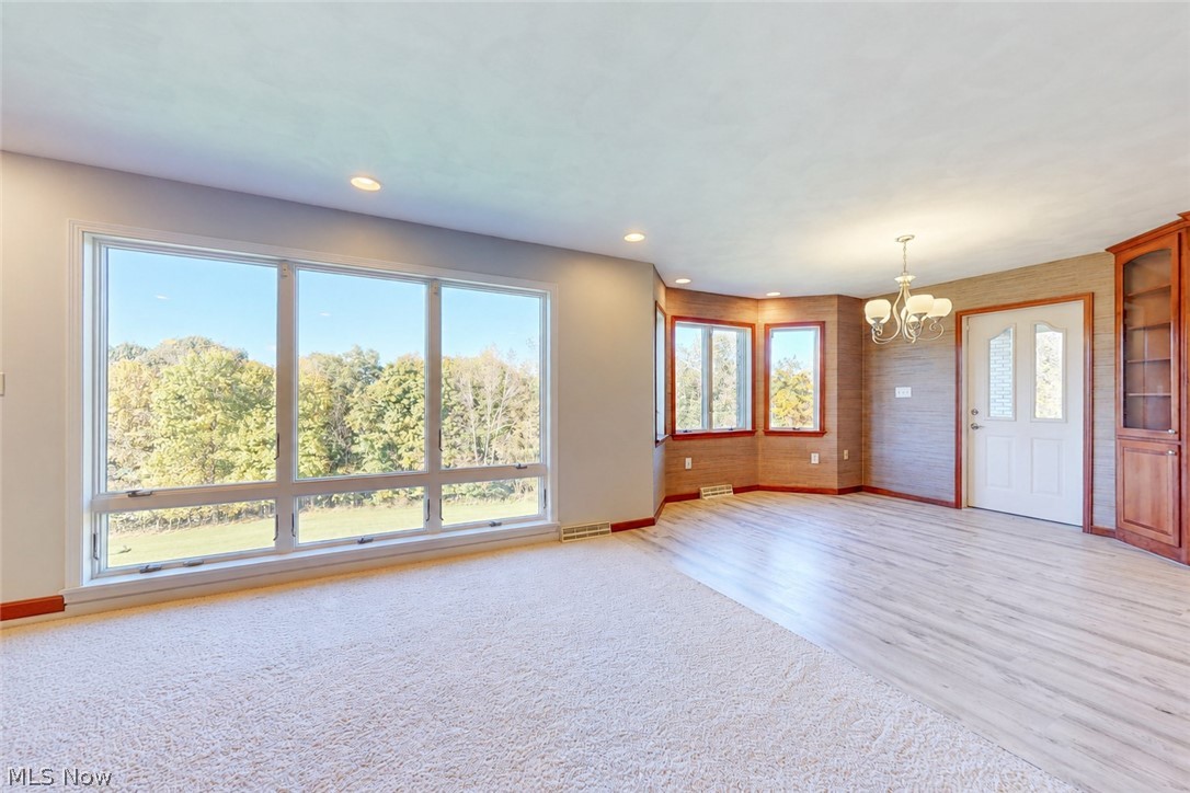 111 Avalon Estate Wintersville OH 43953