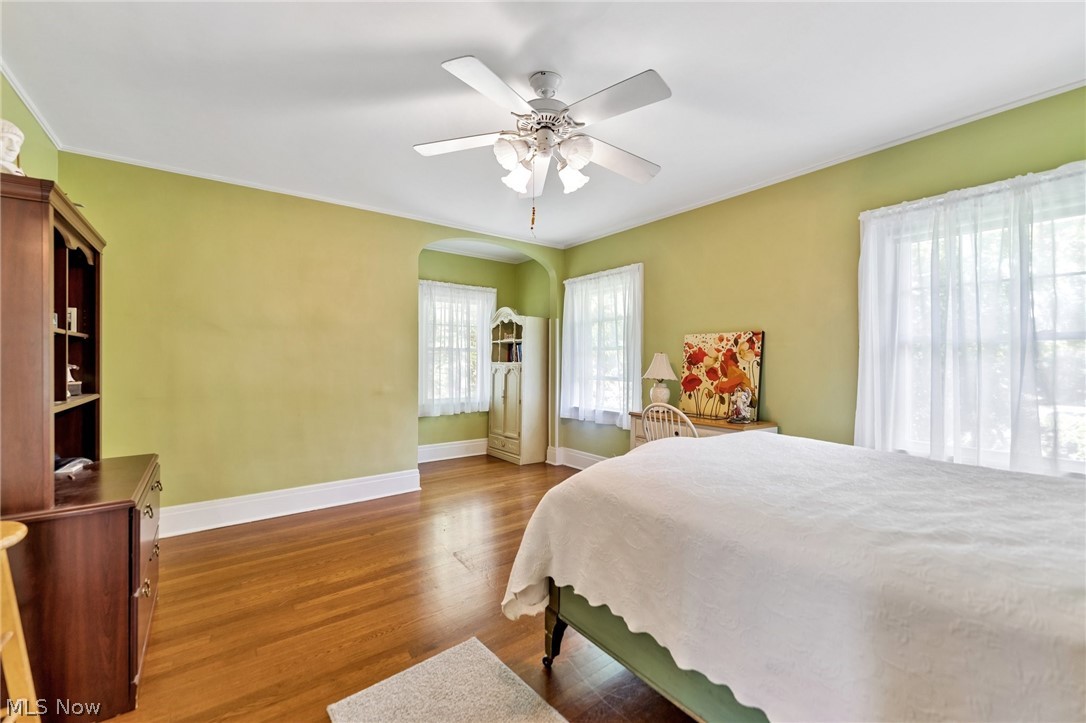 17835 Lake Road Lakewood OH 44107