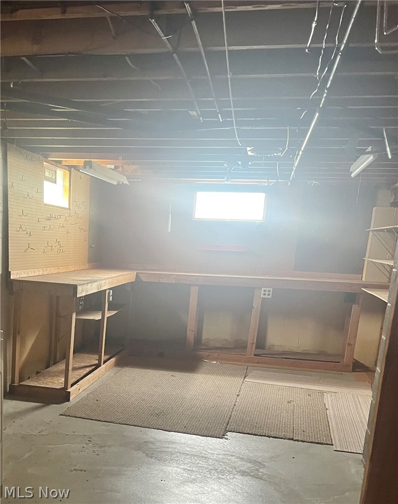 1600 Oak Street Girard OH 44420