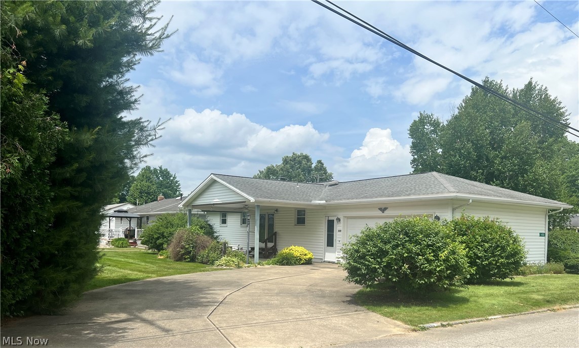 1600 Oak Street Girard OH 44420