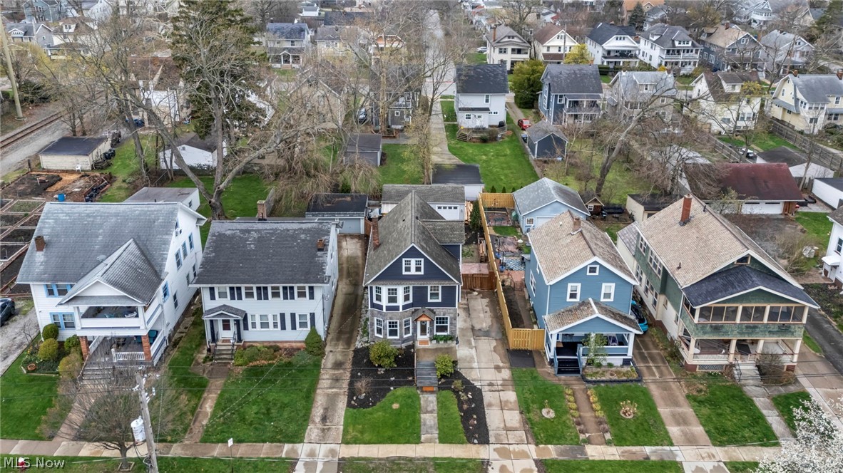 1302 Bonnieview Avenue Lakewood OH 44107