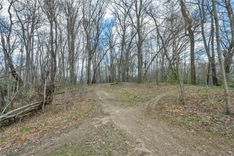 2287 Trares Road Mogadore OH 44260