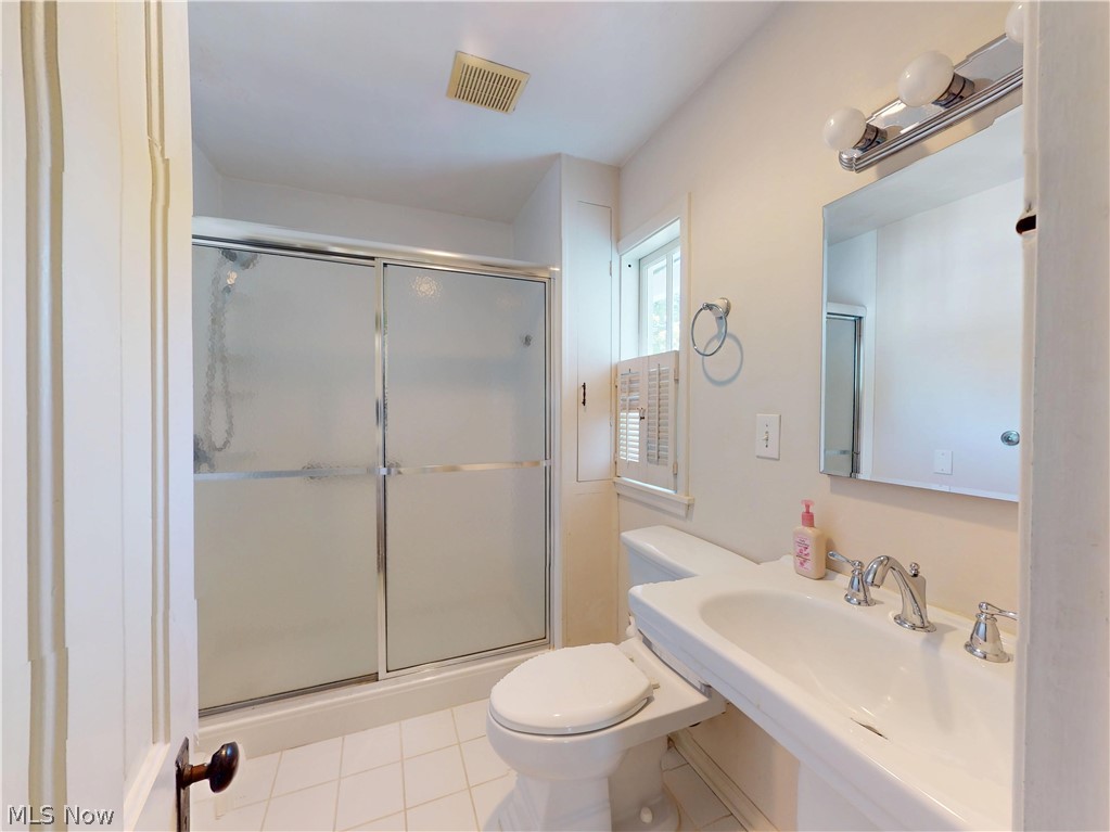 218 Bentleyville Road Chagrin Falls OH 44022