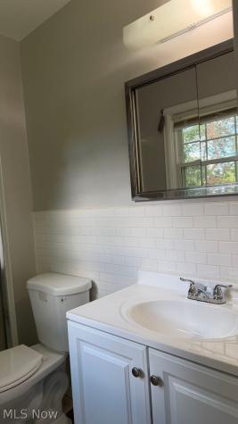 5108 Meadow Wood Boulevard Lyndhurst OH 44124