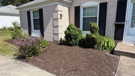 5108 Meadow Wood Boulevard Lyndhurst OH 44124