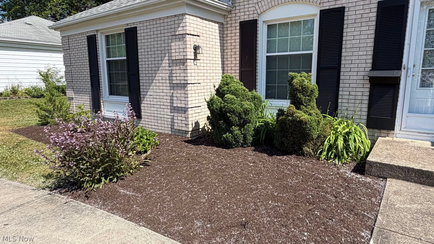 5108 Meadow Wood Boulevard Lyndhurst OH 44124