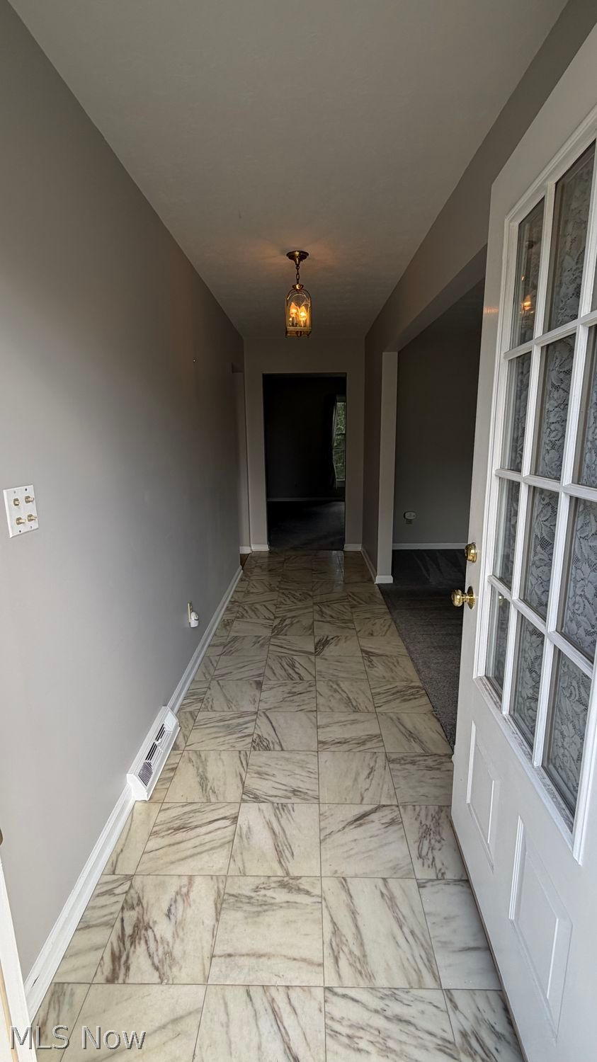 5108 Meadow Wood Boulevard Lyndhurst OH 44124