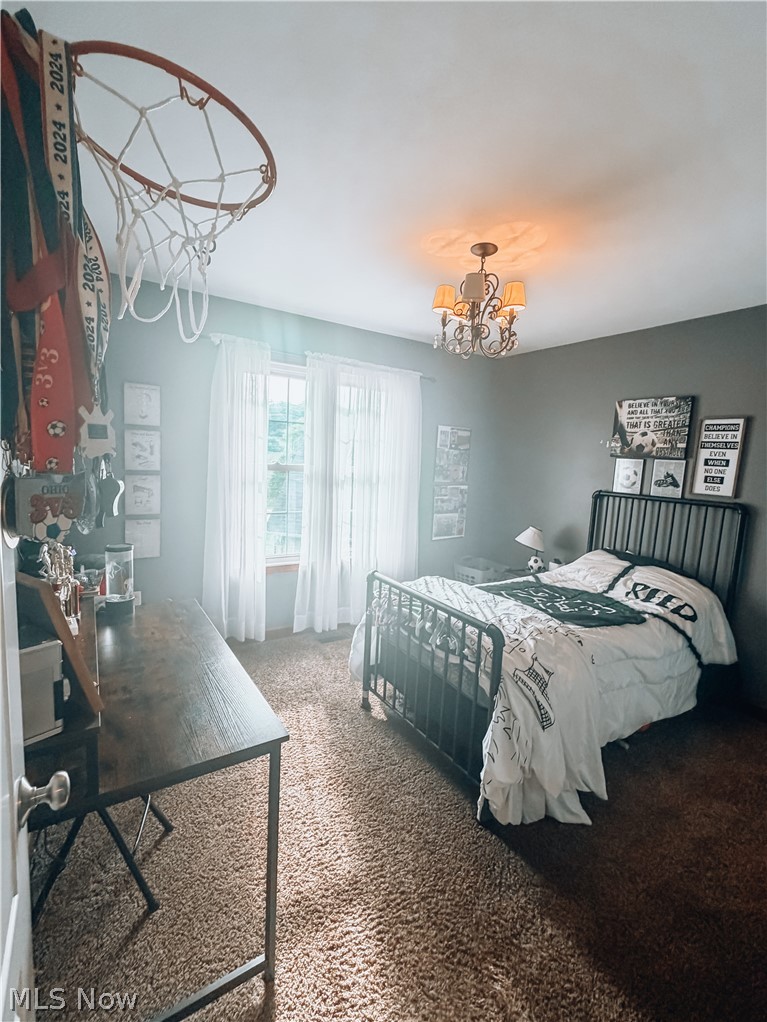 501 Deer Park Drive NE New Philadelphia OH 44663