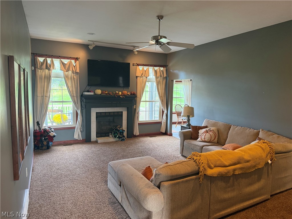 501 Deer Park Drive NE New Philadelphia OH 44663