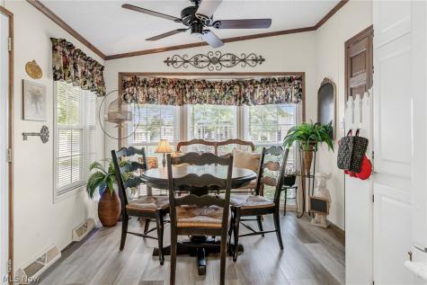 61 Periwinkle Drive Olmsted Twp OH 44138