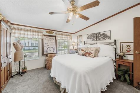 61 Periwinkle Drive Olmsted Twp OH 44138