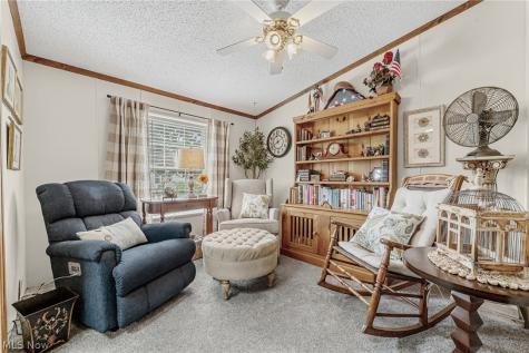 61 Periwinkle Drive Olmsted Twp OH 44138