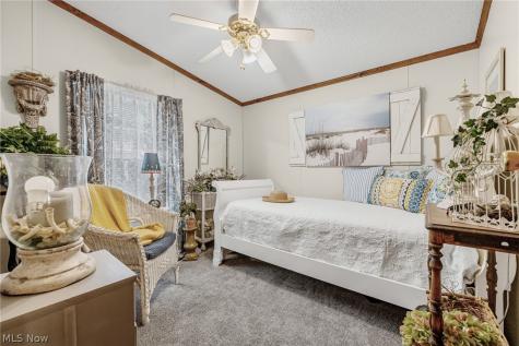 61 Periwinkle Drive Olmsted Twp OH 44138