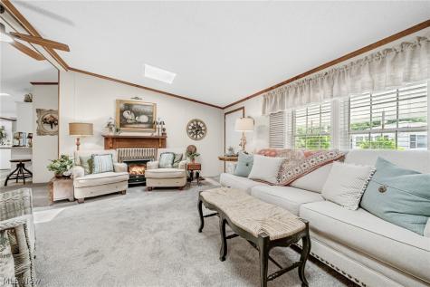 61 Periwinkle Drive Olmsted Twp OH 44138