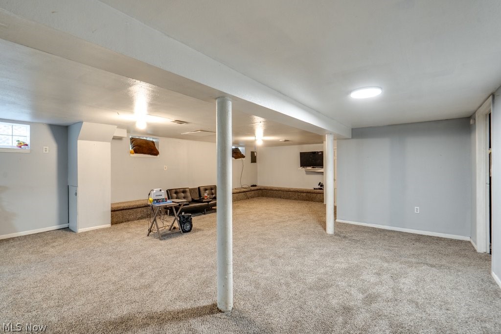241 E 242nd Street Euclid OH 44123
