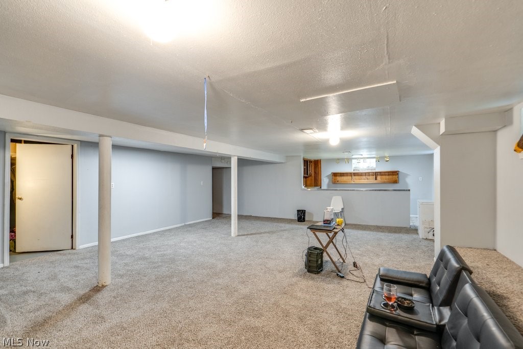 241 E 242nd Street Euclid OH 44123