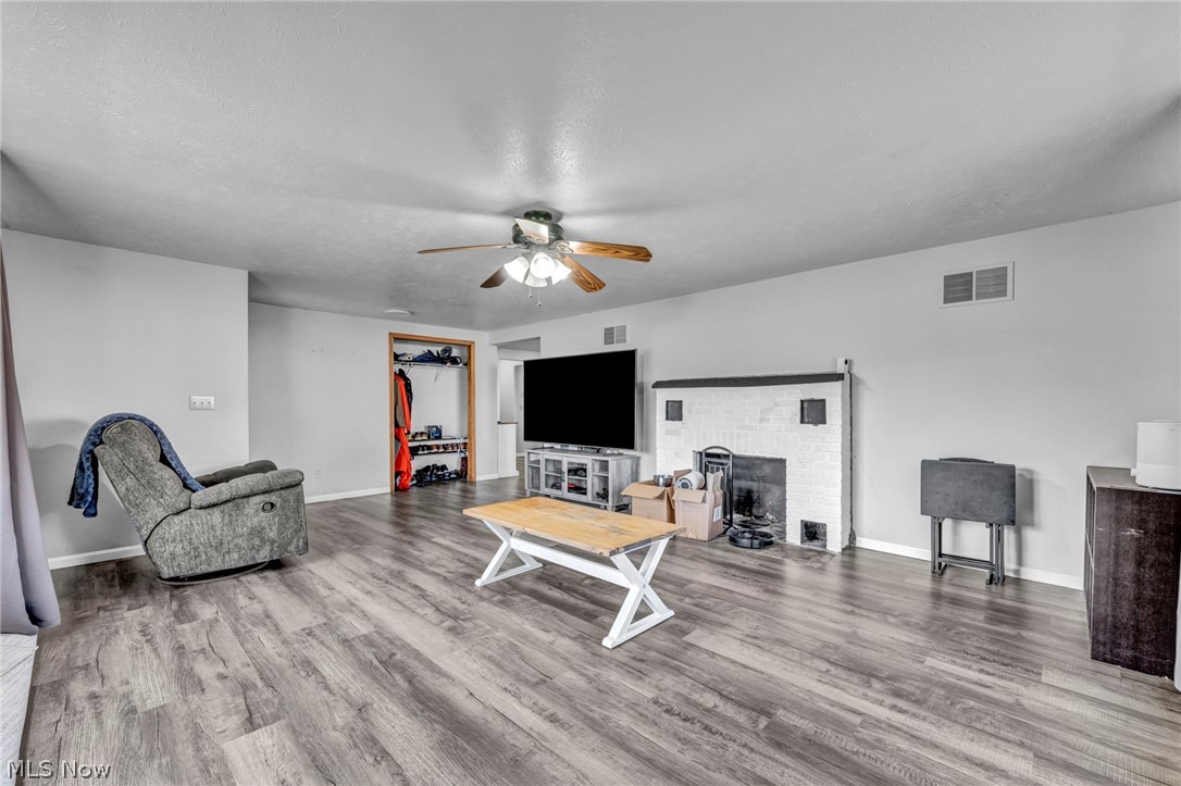 1260 Cleveland Avenue Madison OH 44057
