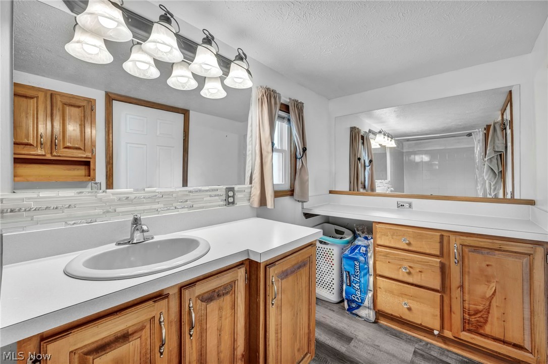 1260 Cleveland Avenue Madison OH 44057