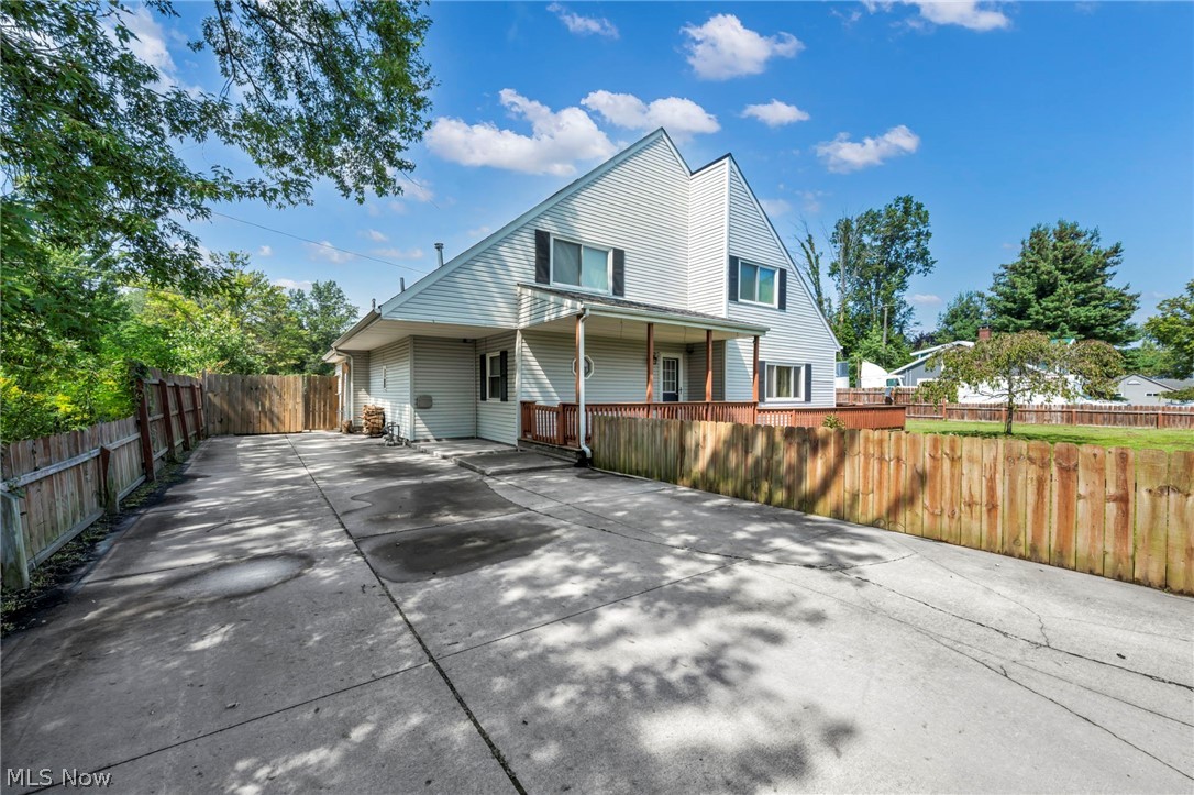1260 Cleveland Avenue Madison OH 44057