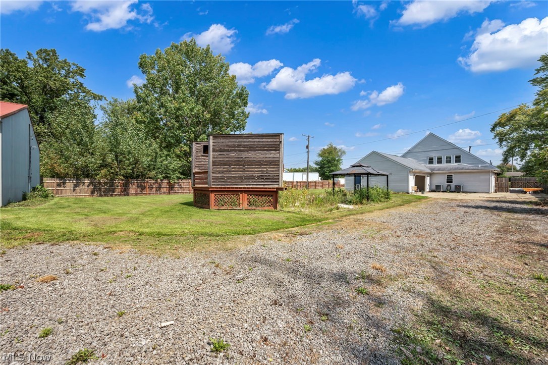 1260 Cleveland Avenue Madison OH 44057