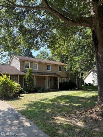 1912 Basswood Drive Kent OH 44240