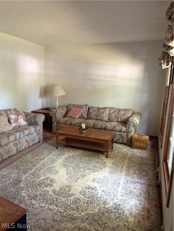 1912 Basswood Drive Kent OH 44240