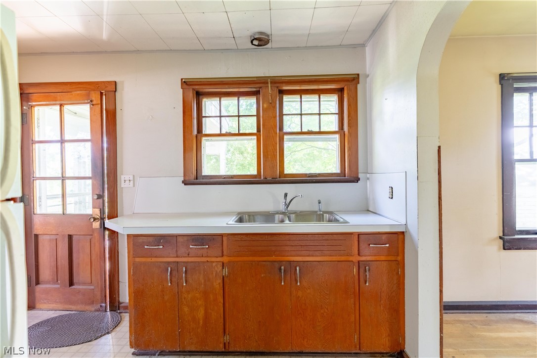 809 Easton Street NE Canton OH 44721